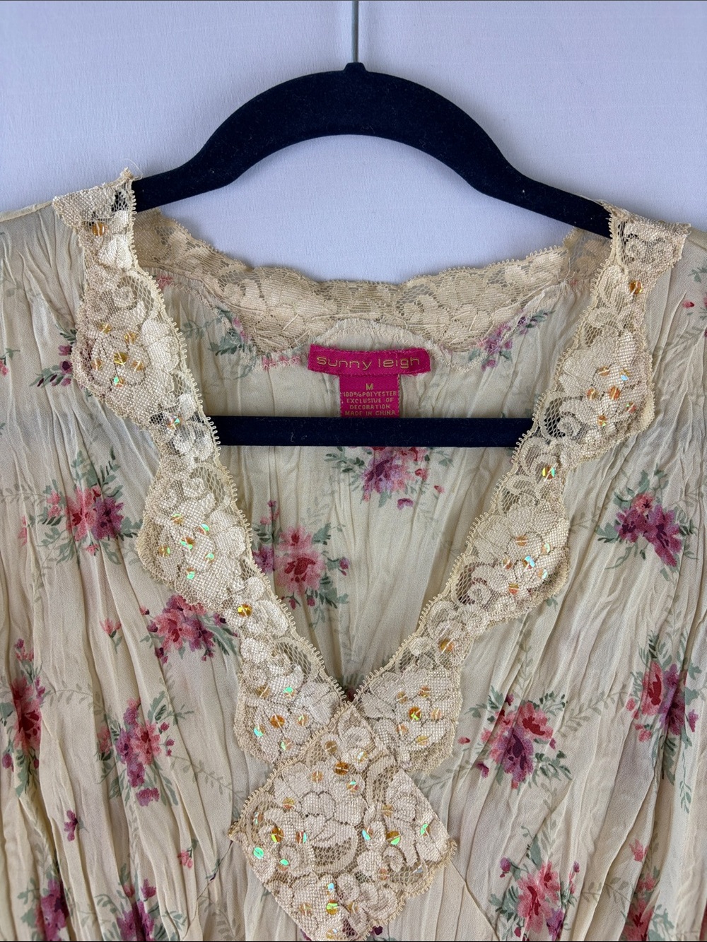 Sunny Leigh Cream Floral Lace V-Neck Top with Pink Rose Print